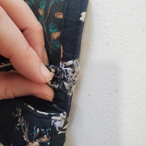 Vera Bradley Phone Crossbody Bag Merry Mischief Deer Raccoon Woodland Animal - Picture 5 of 12